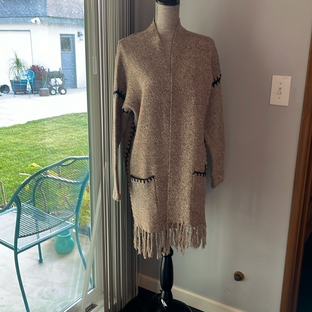 Mustered Cozy and Warm Blanket Stitch Open Tan Cardigan size Large
